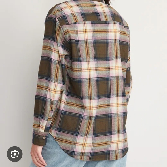 ⭐️40% Off⭐️ Old Navy The Boyfriend Shirt Flannel Button Down Tunic- Pink Olive - Picture 3 of 14